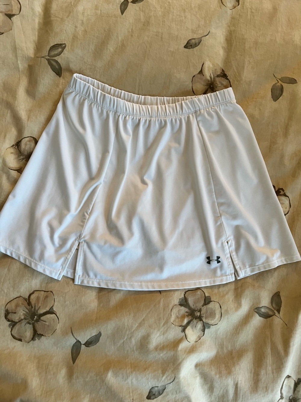 Under Armour White Performance Skort with Inner Shorts